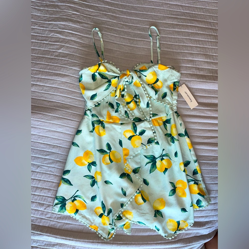 Francesca’s Lemon Mint Romper